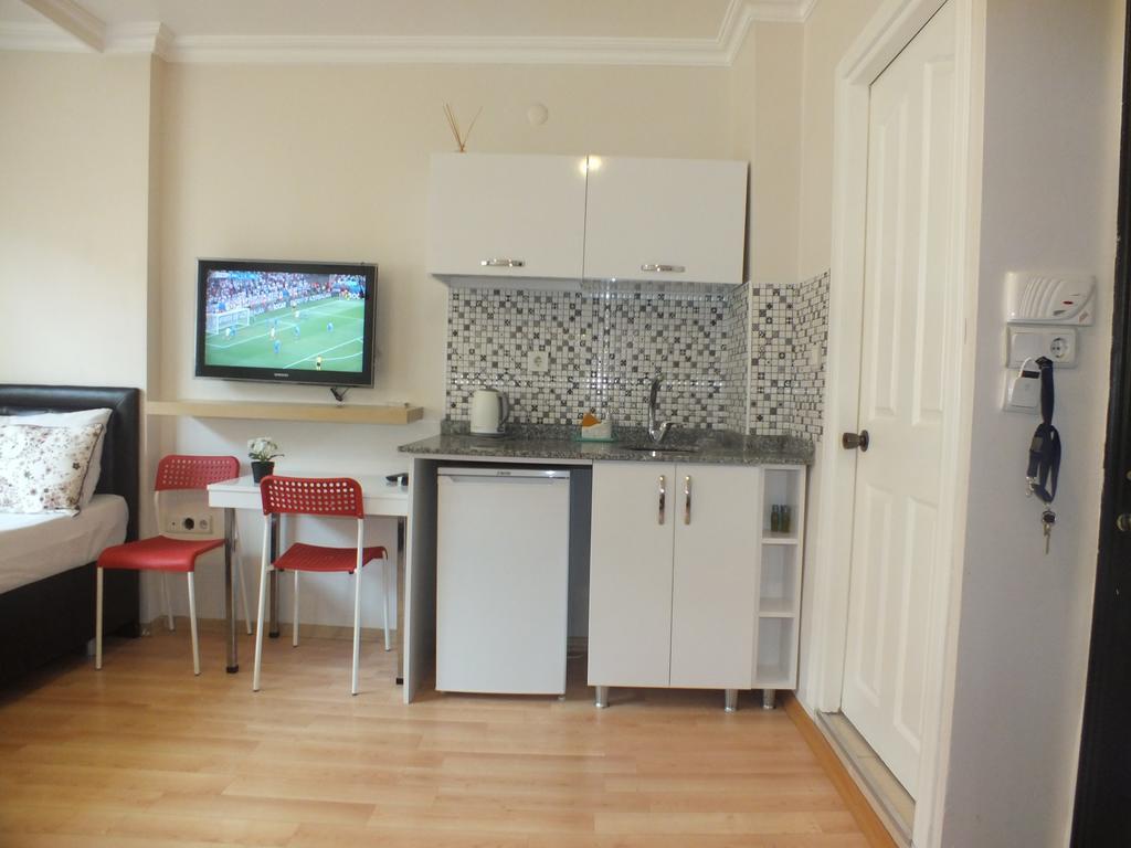 Taksim 9 Suites Apartments Стамбул Екстер'єр фото